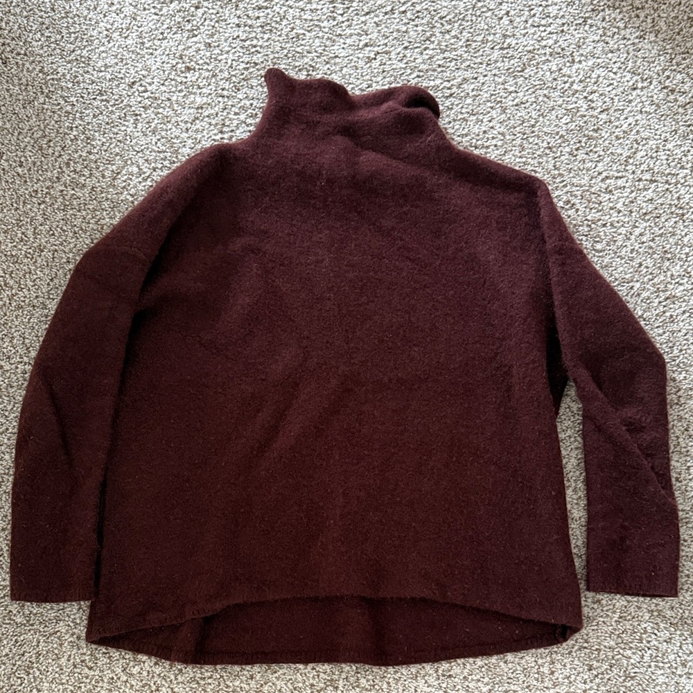 Vince Cashmere Maroon Sweater XS